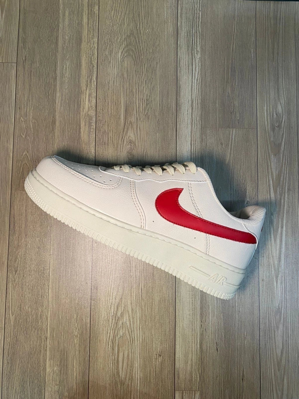 NK Air Force One “Branco/Vermelho”