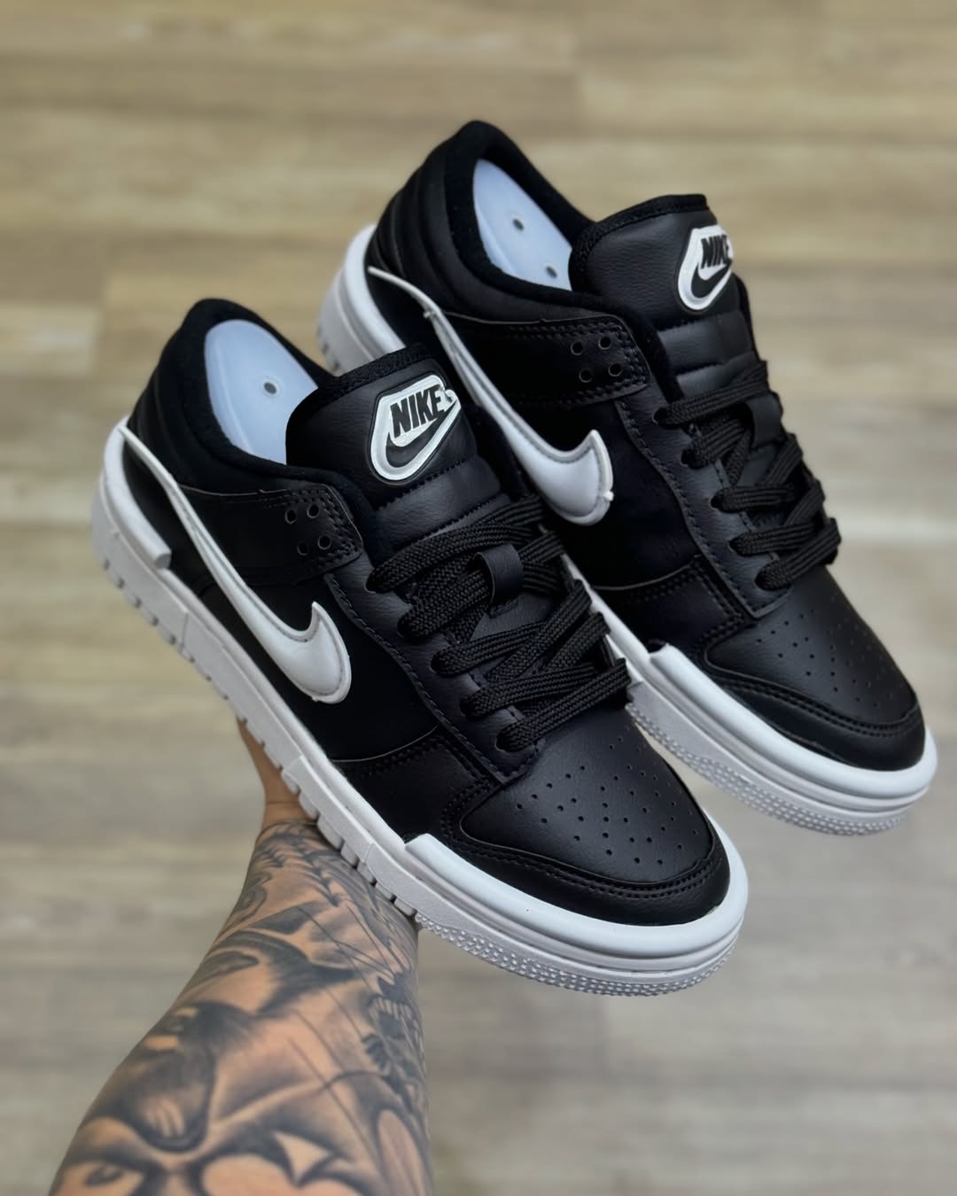 NK SB TWIST "Preto/Branco"