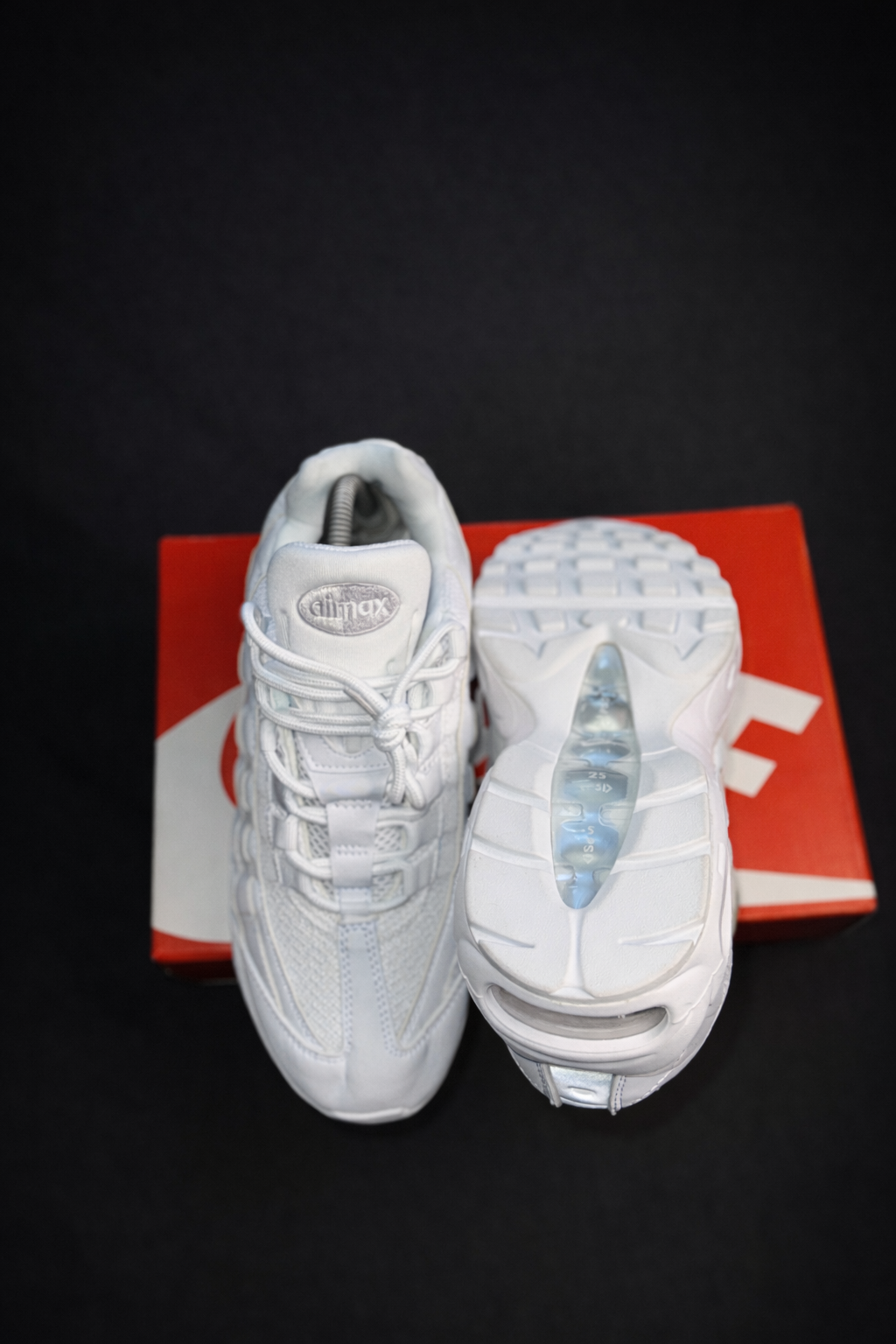 AIR MAX 95 "ESSENCIAL WHITE"