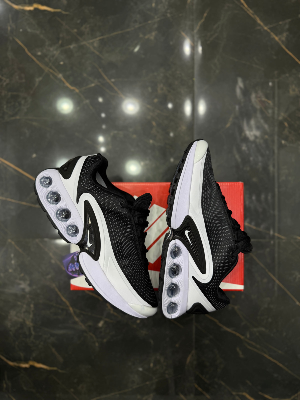 NK AIR MAX DN ''BLACK/WHITE''