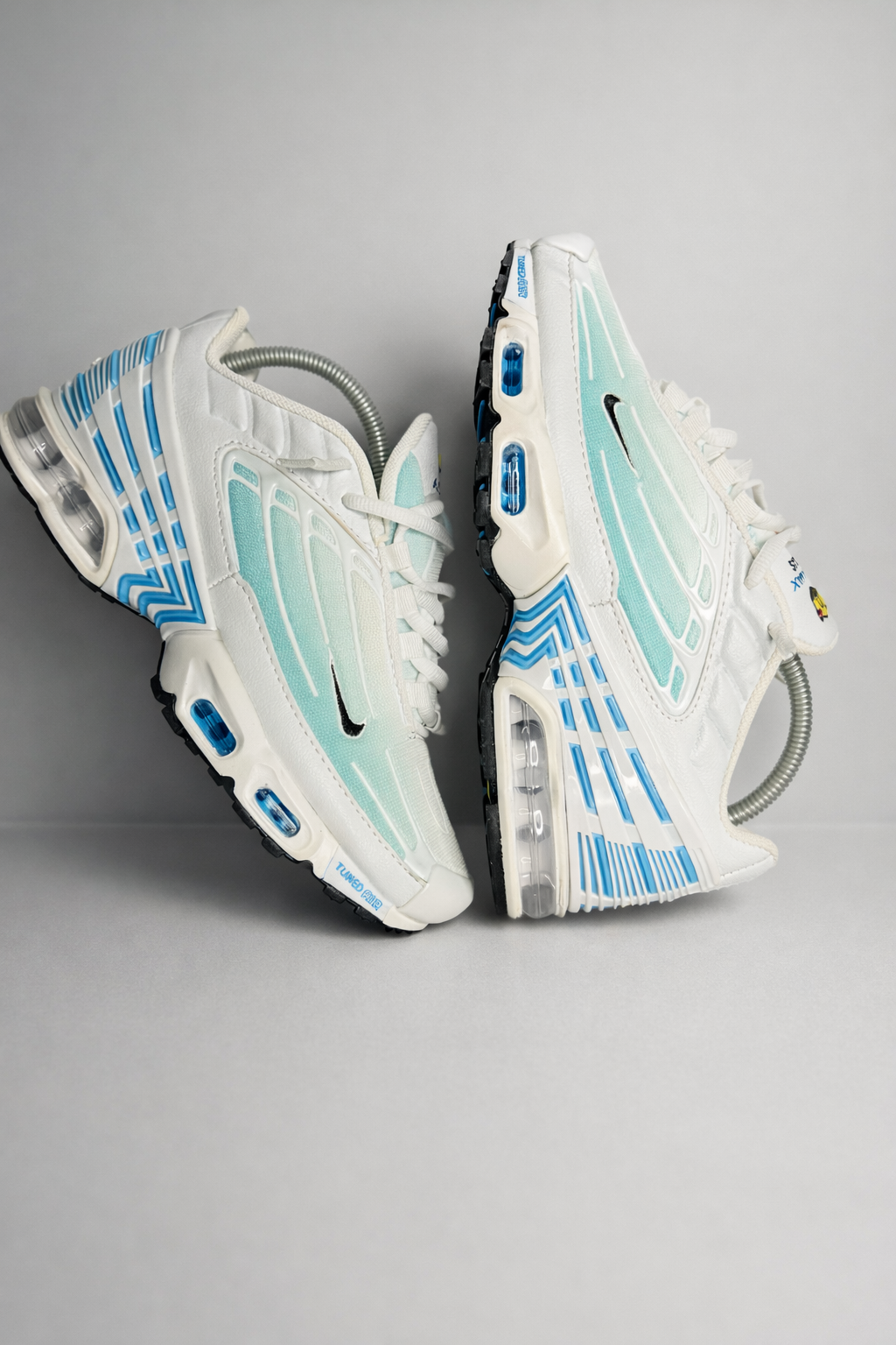 NK AIR MAX PLUS TN III ''LASER BLUE''