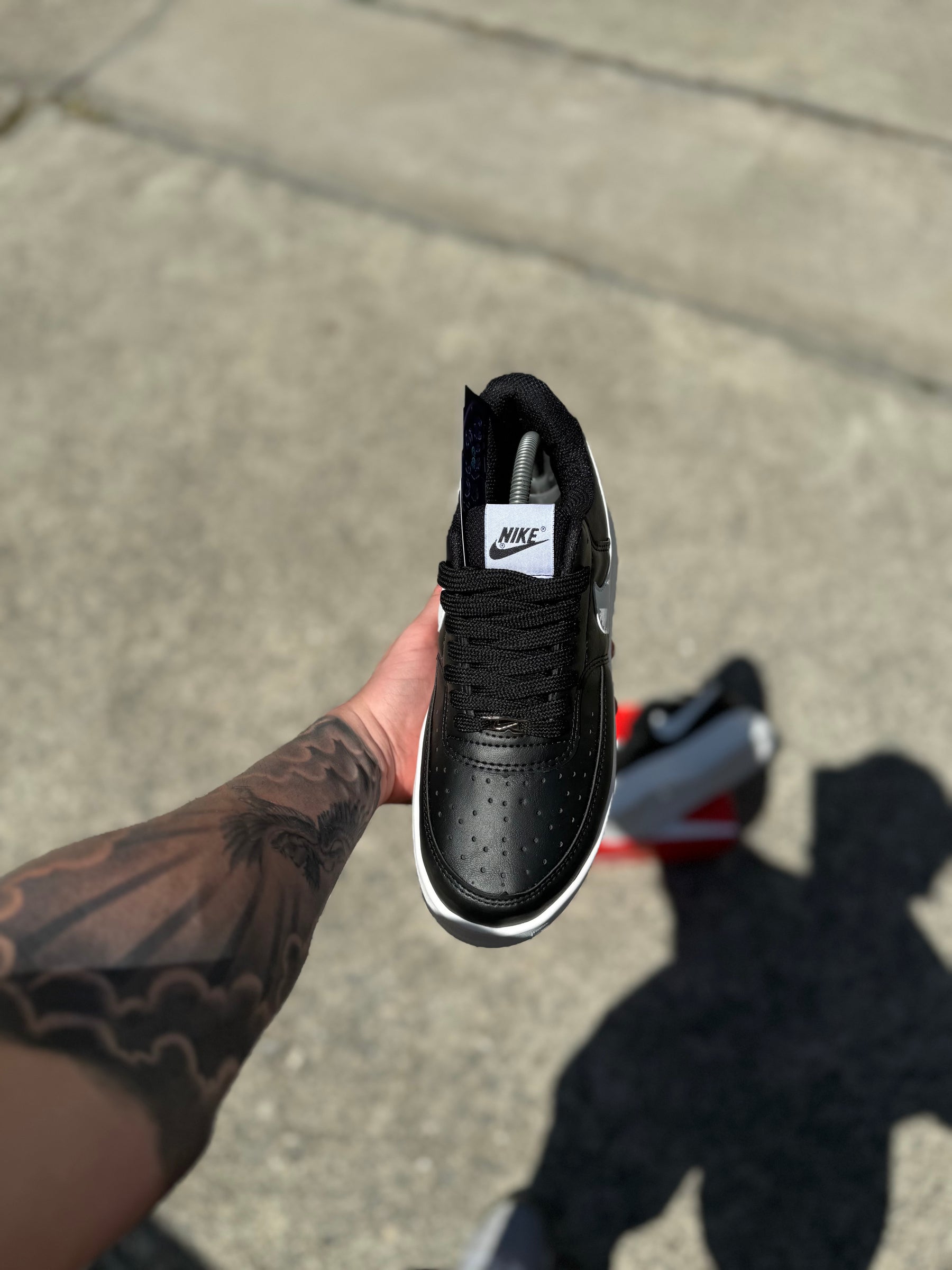 Court Vision sola Alta “Preto/Branco” - Pronta entrega