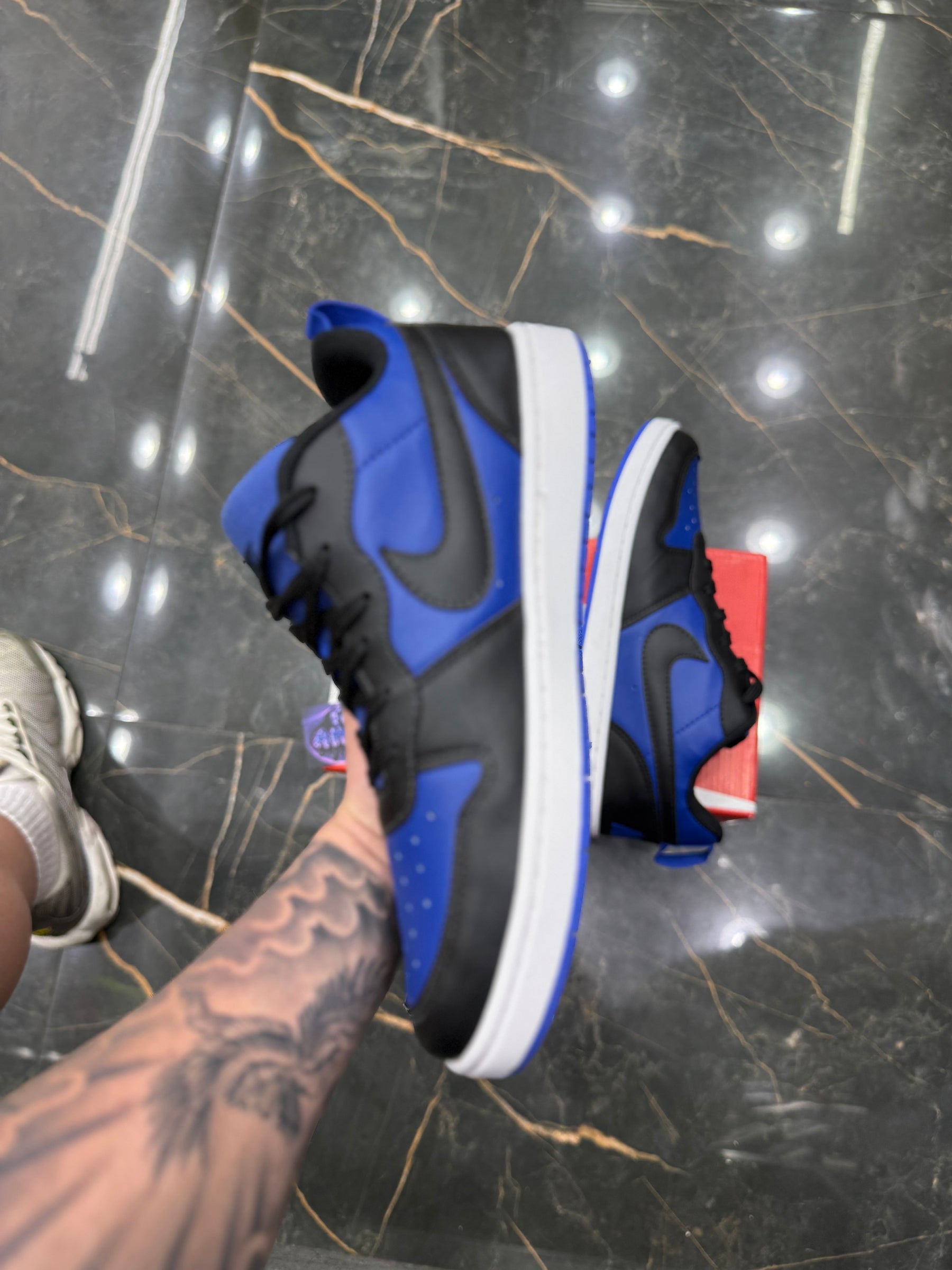 Borough Low “Azul"