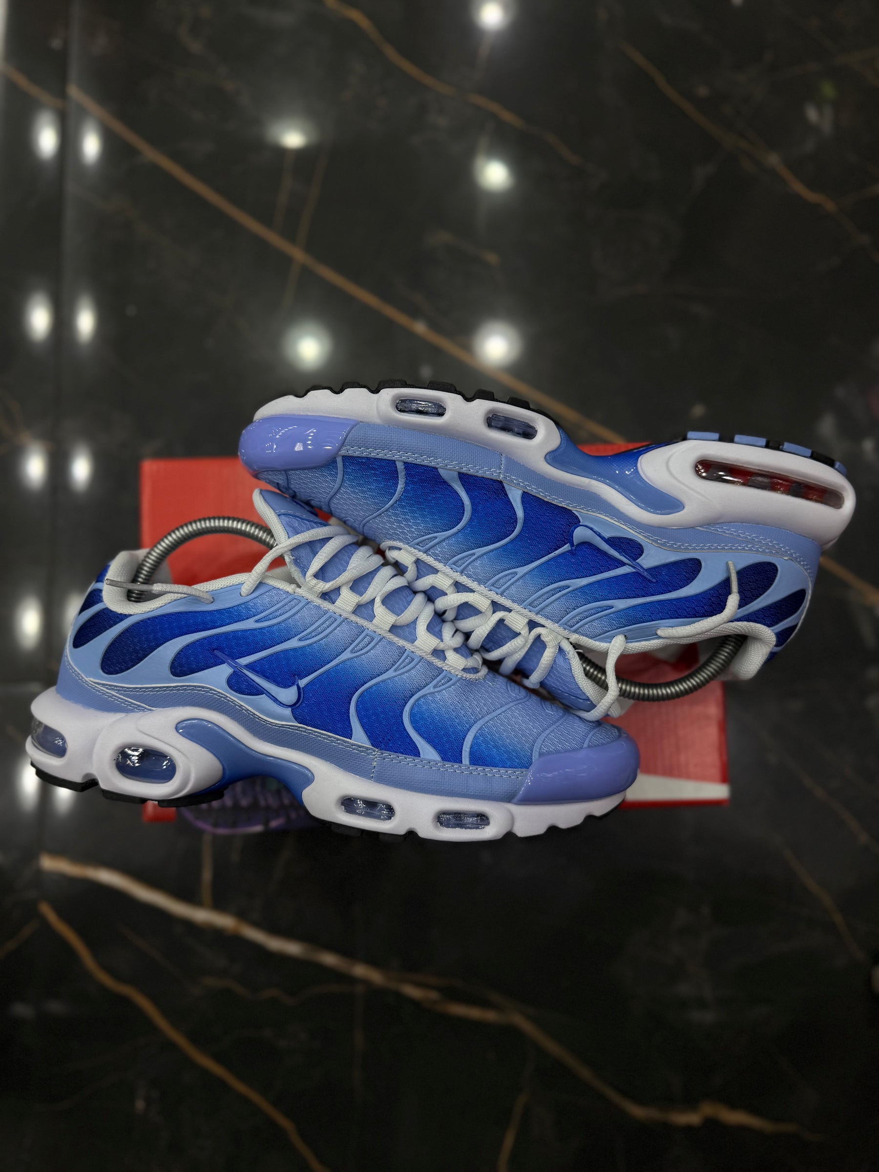NK AIR MAX PLUS TN "ROYAL PULSE"