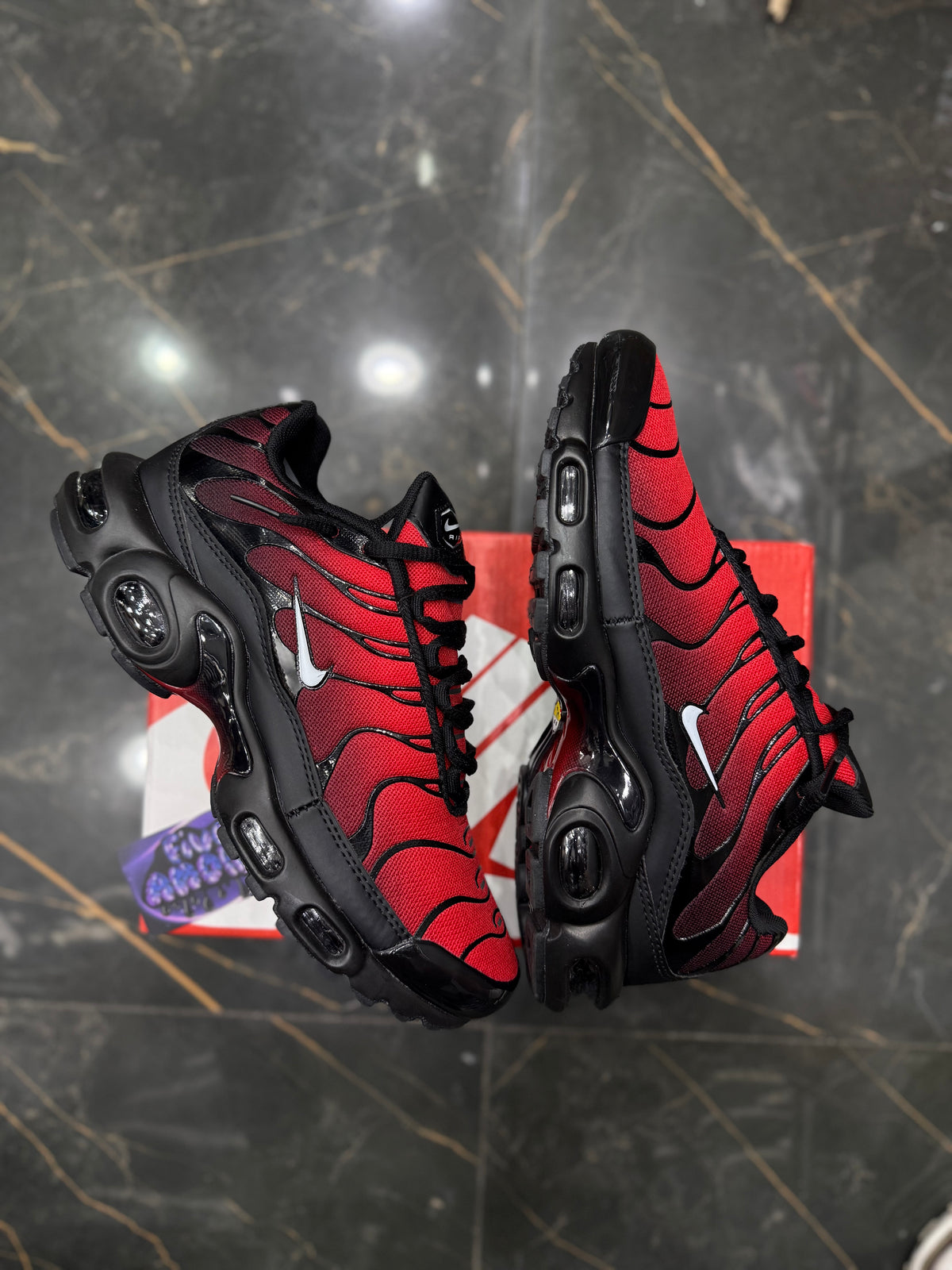 NK AIR MAX PLUS TN ''DEADPOOL''