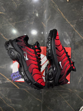 NK AIR MAX PLUS TN ''DEADPOOL''