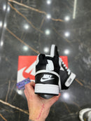 Borough Mid “Preto/Branco"
