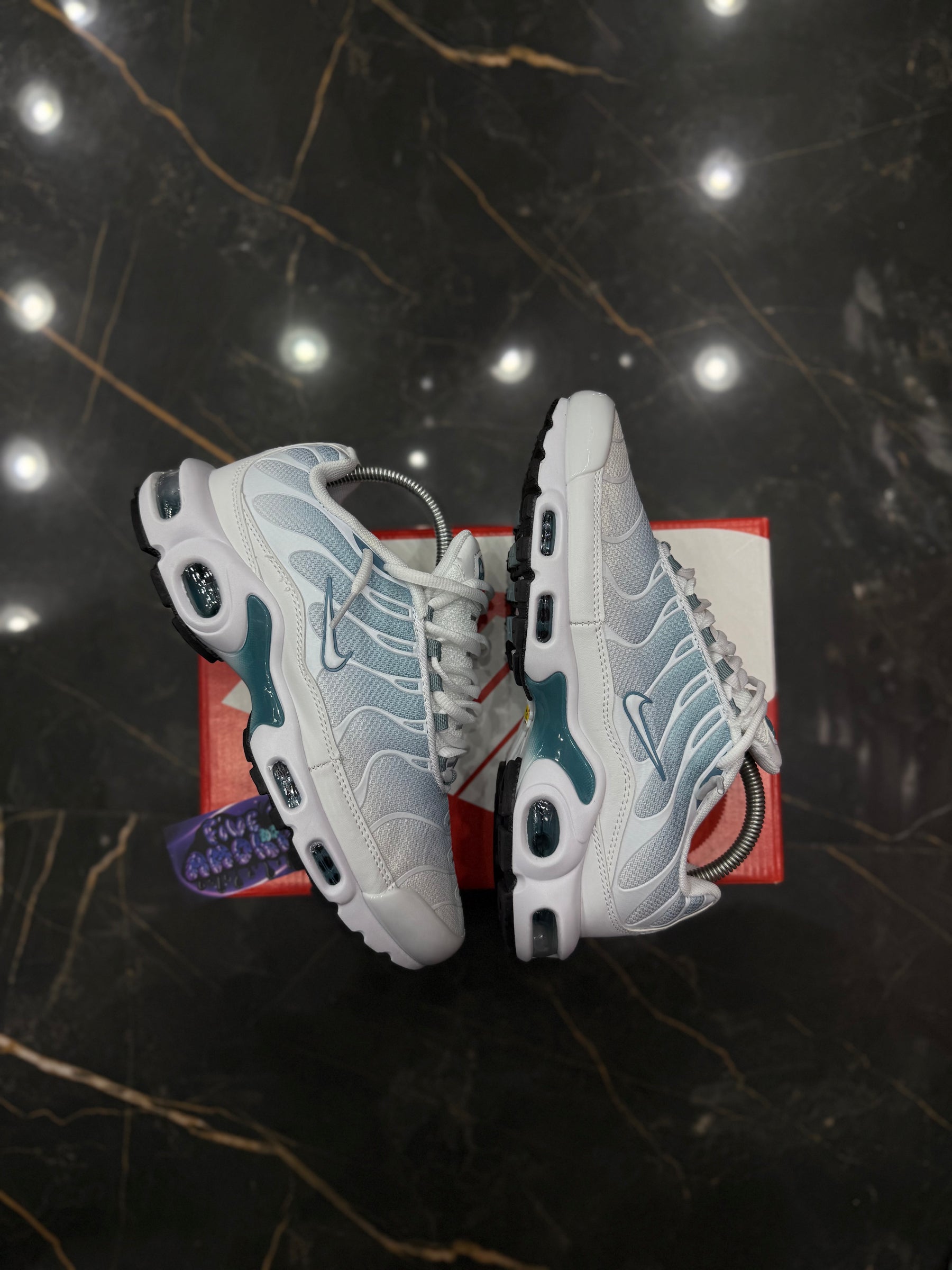 NK AIR MAX PLUS TN "MICA GREEN"