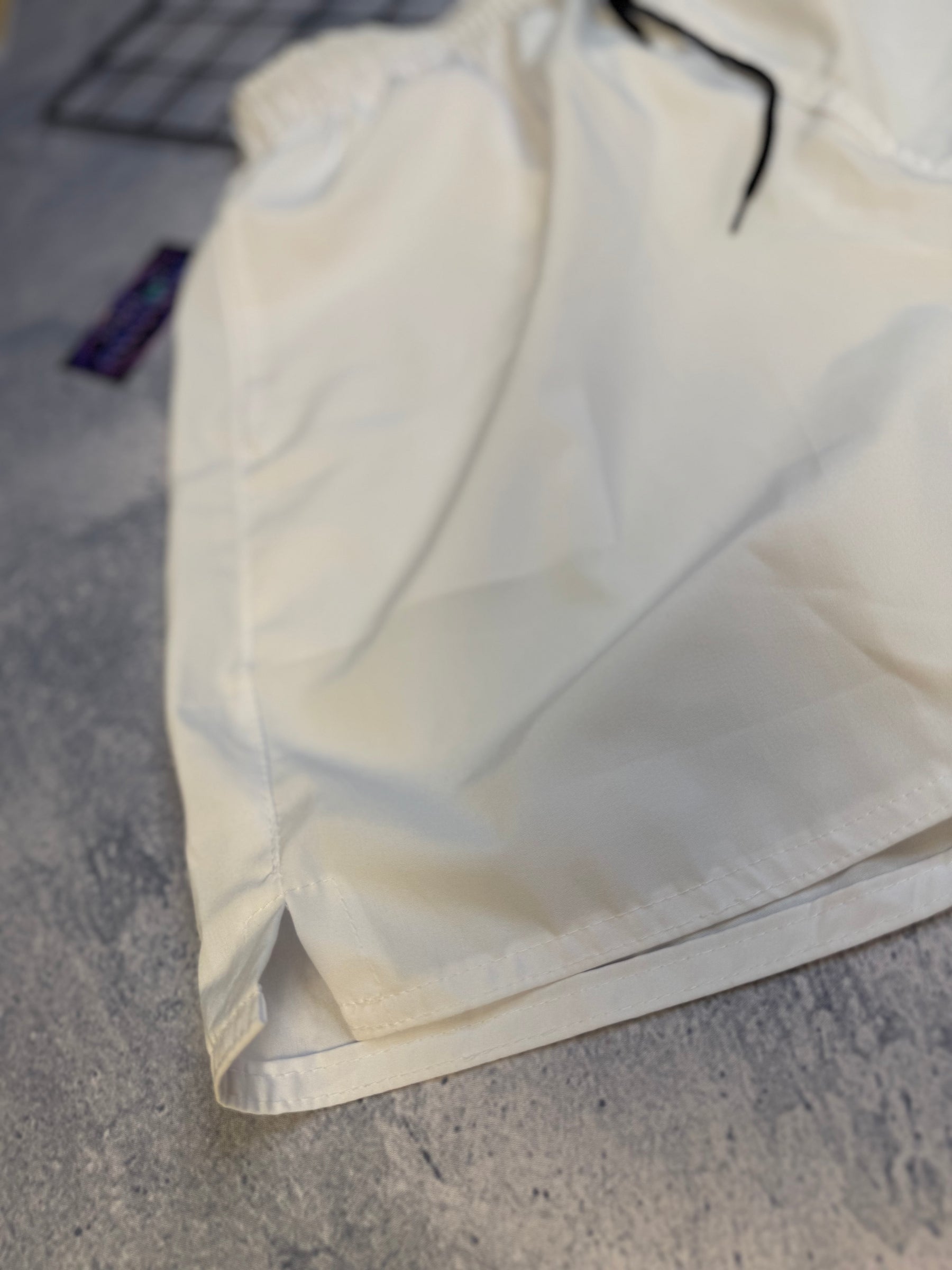 Bermuda NK Icon "Branca"