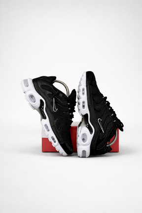 NK AIR MAX PLUS TN ''PANDA''
