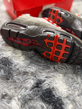 Air Max 95 “Solar Red”  - 10/10