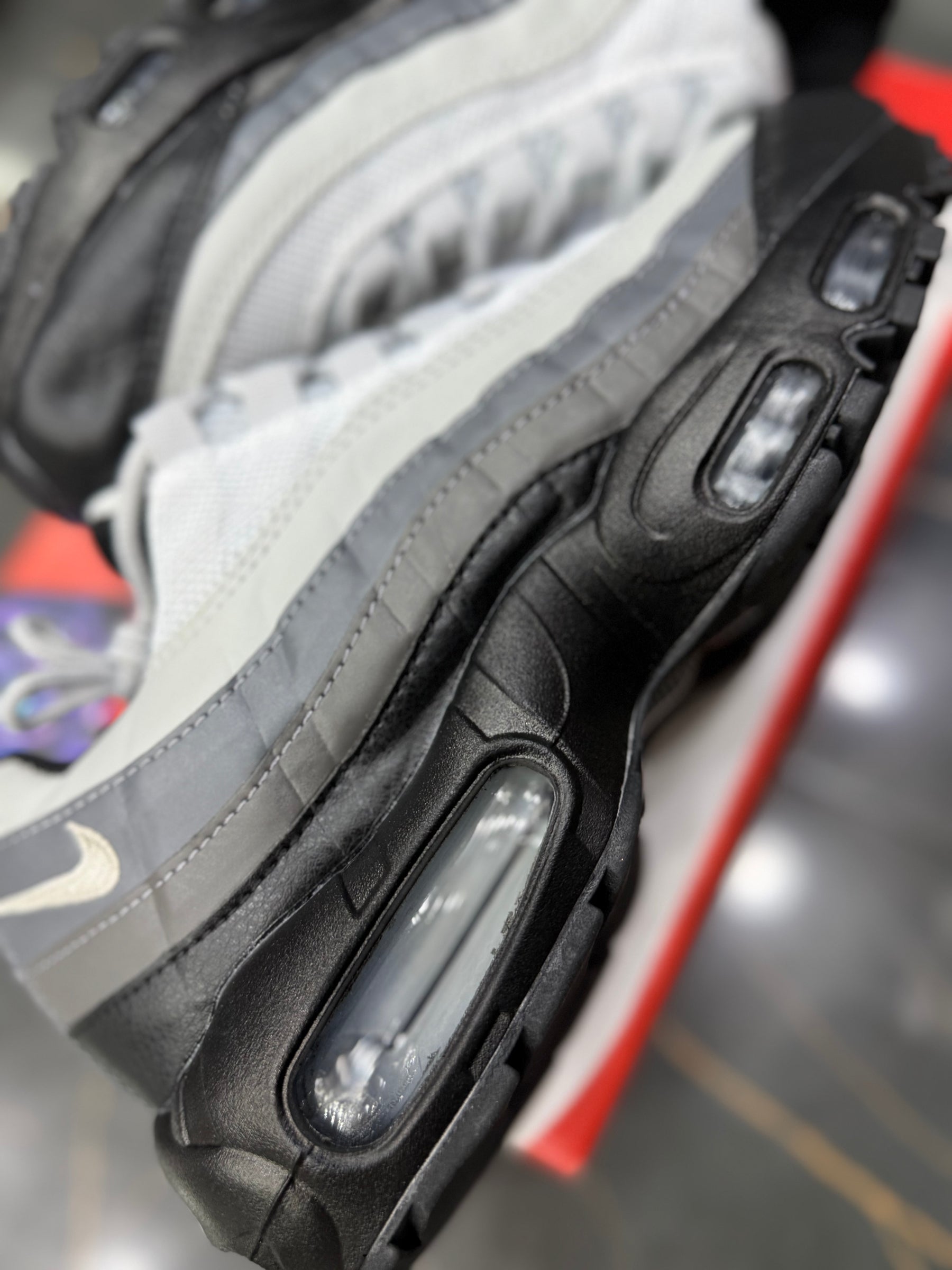 AIR MAX 95 "SILVER BLACK"