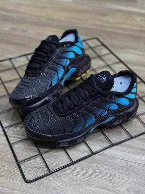 NK AIR MAX PLUS TN "BLUE FADE"