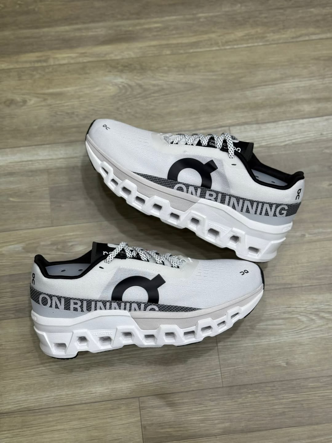 On Running Cloudmonster 2 "Branco" - Pronta entrega
