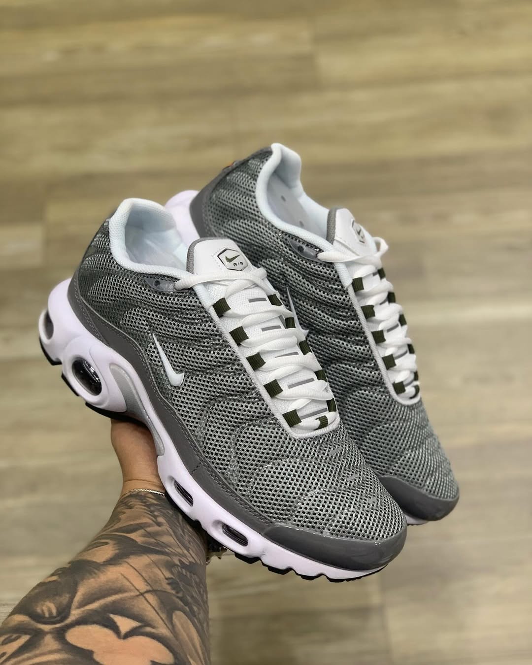 NK AIR MAX PLUS TN ''FLAT PEWTER''