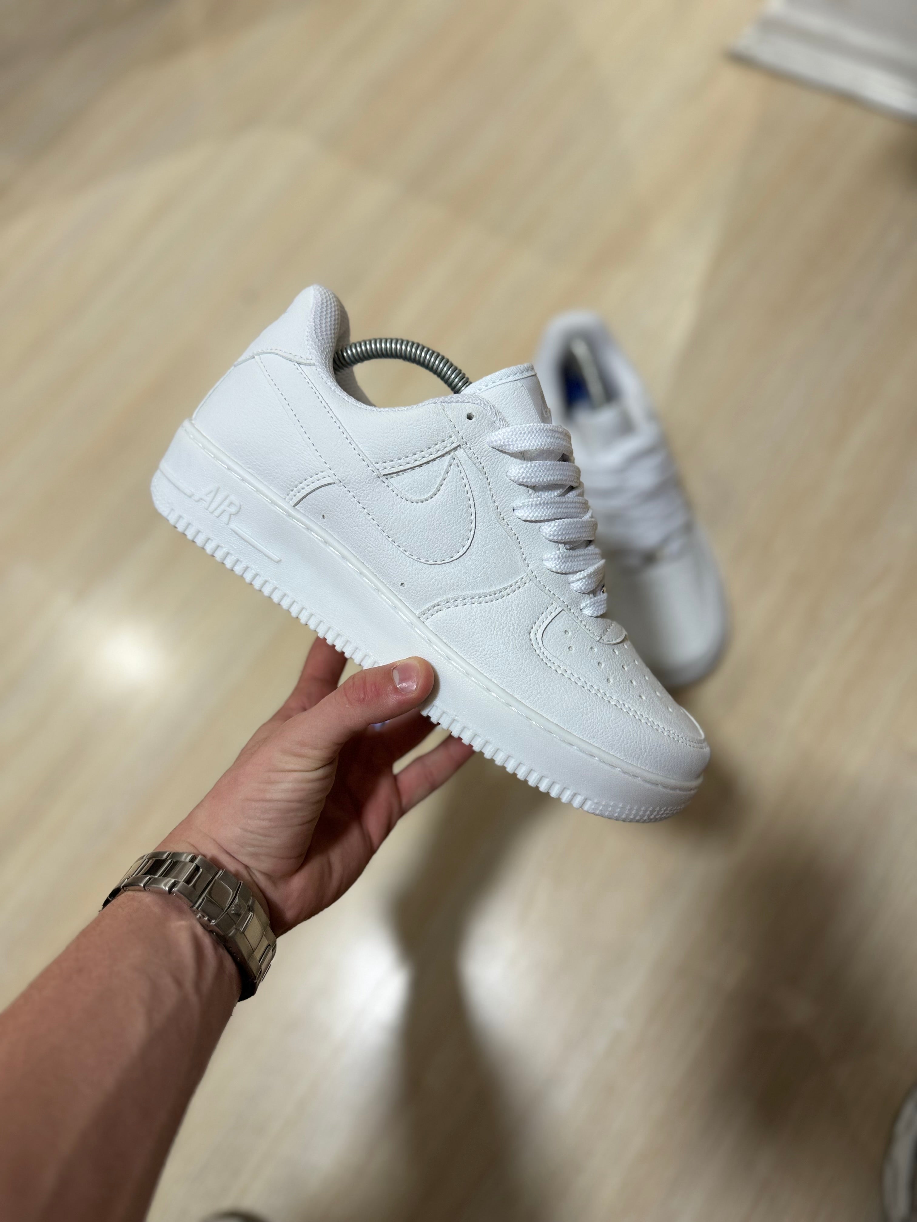 Air Force 1 "Branco"