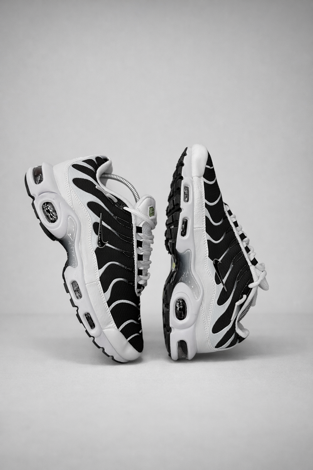 NK AIR MAX PLUS TN ''KILLER WHALE"