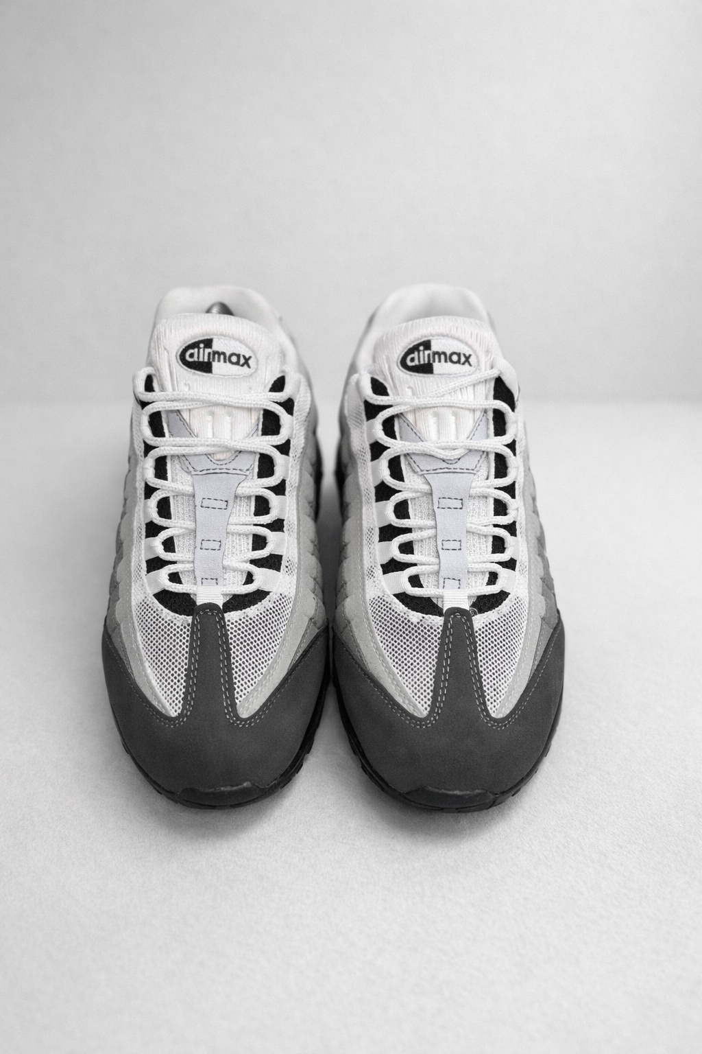 AIR MAX 95 "GRADIENT GREY"