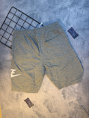 Bermuda Moletom NK Club "Cinza"