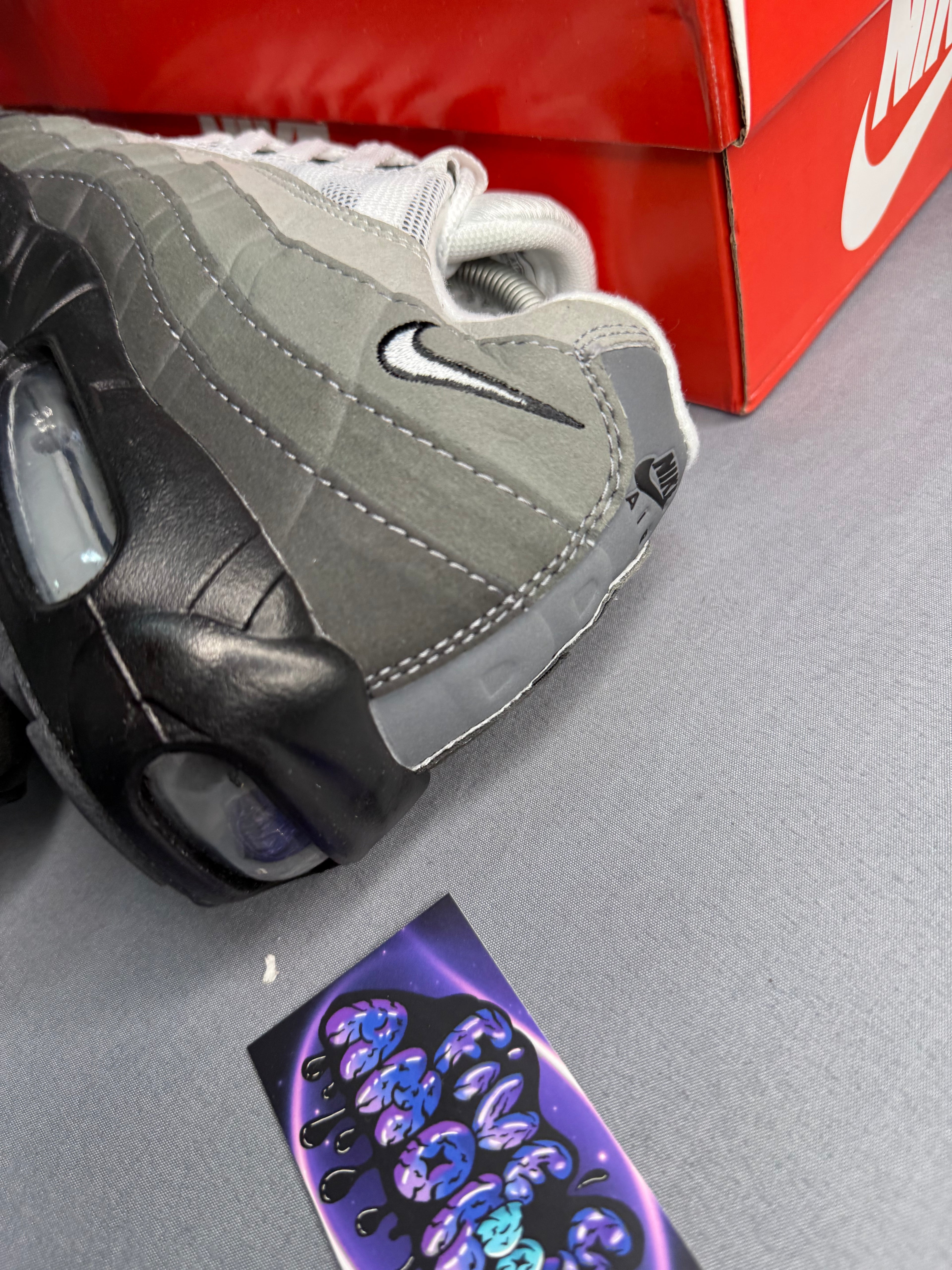 AIR MAX 95 "GRADIENT GREY"