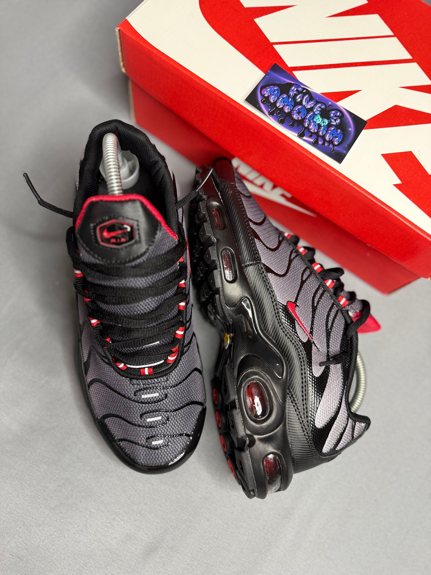NK AIR MAX PLUS TN "DRACULA"