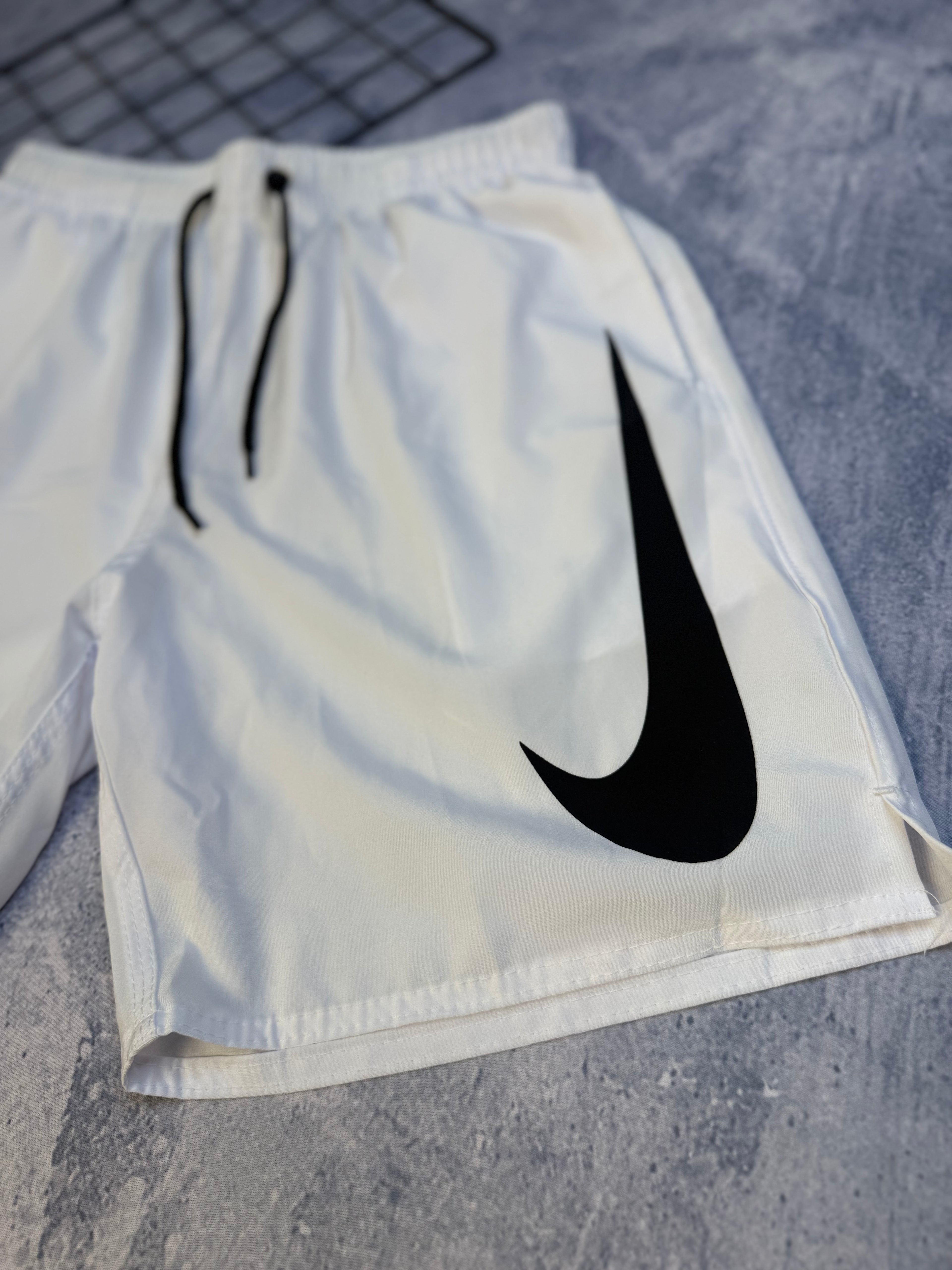 Bermuda NK Big Icon "Branca"