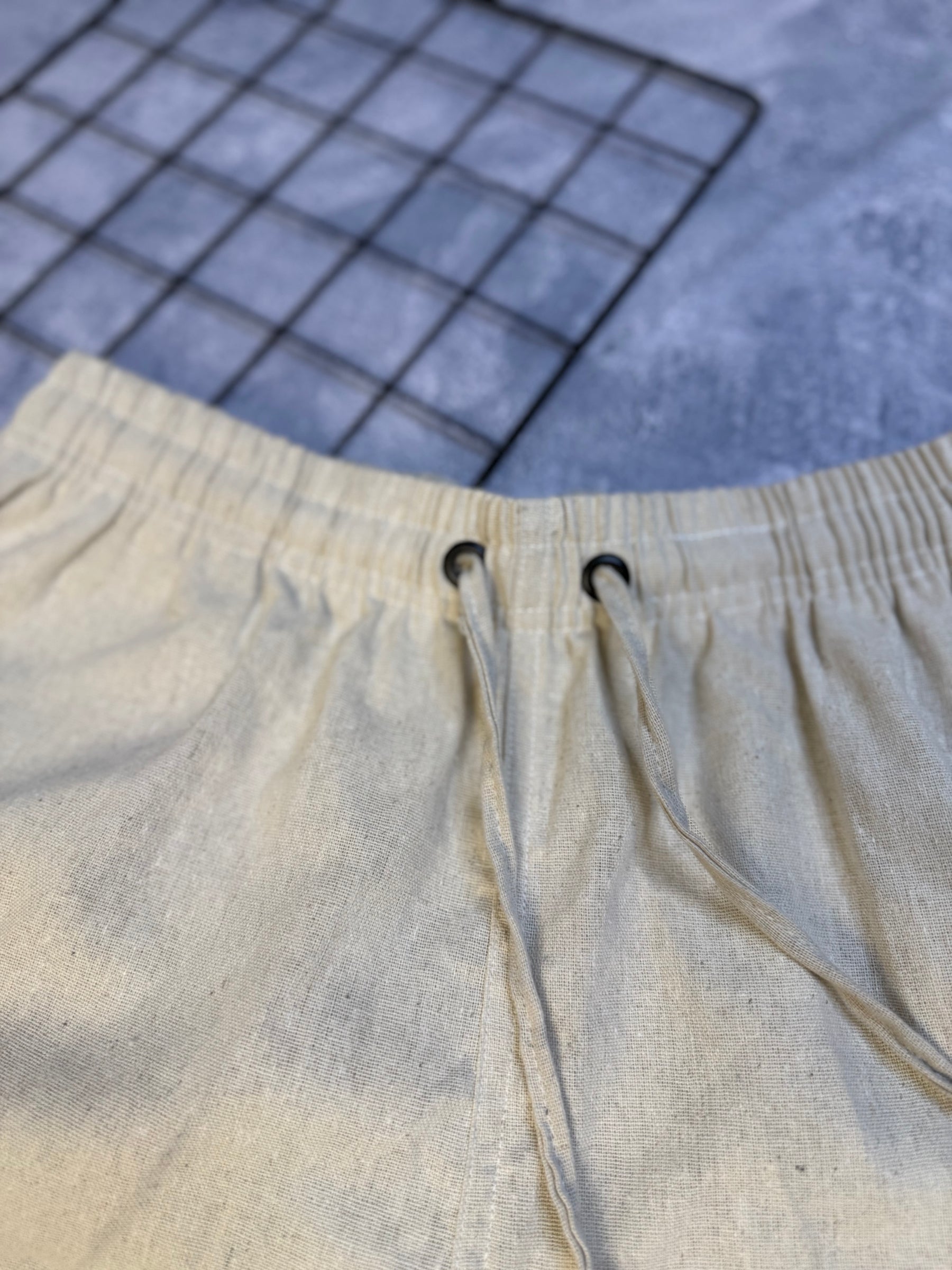 Bermuda linho mini icon  “Bege"