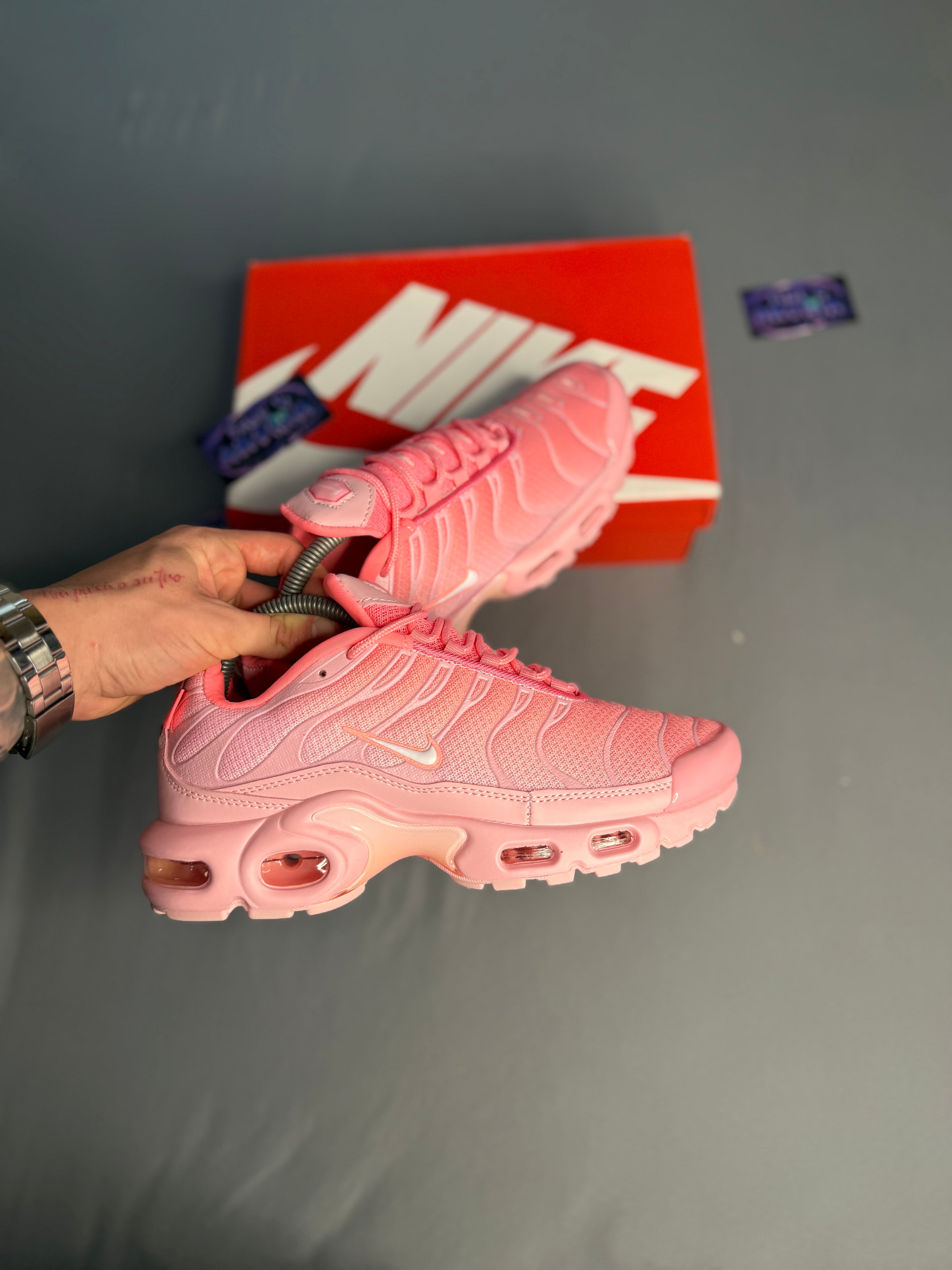 NK AIR MAX PLUS TN “ATLANTA"