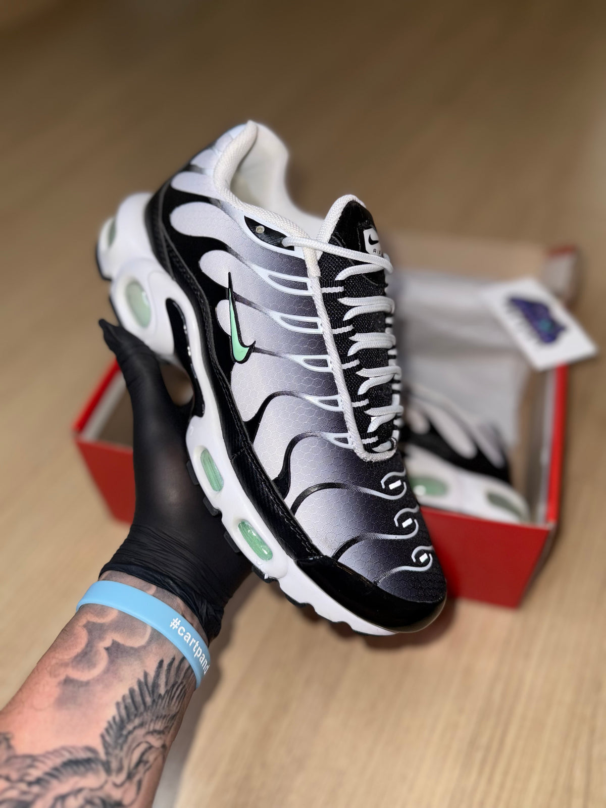 NK AIR MAX PLUS TN ''SEAFOAN''