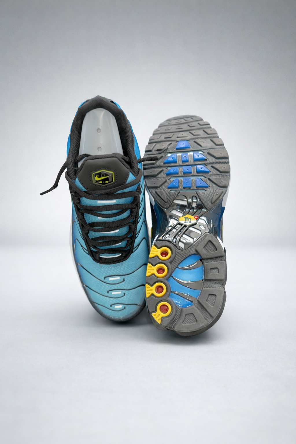 NK AIR MAX PLUS TN “HYPER BLUE"