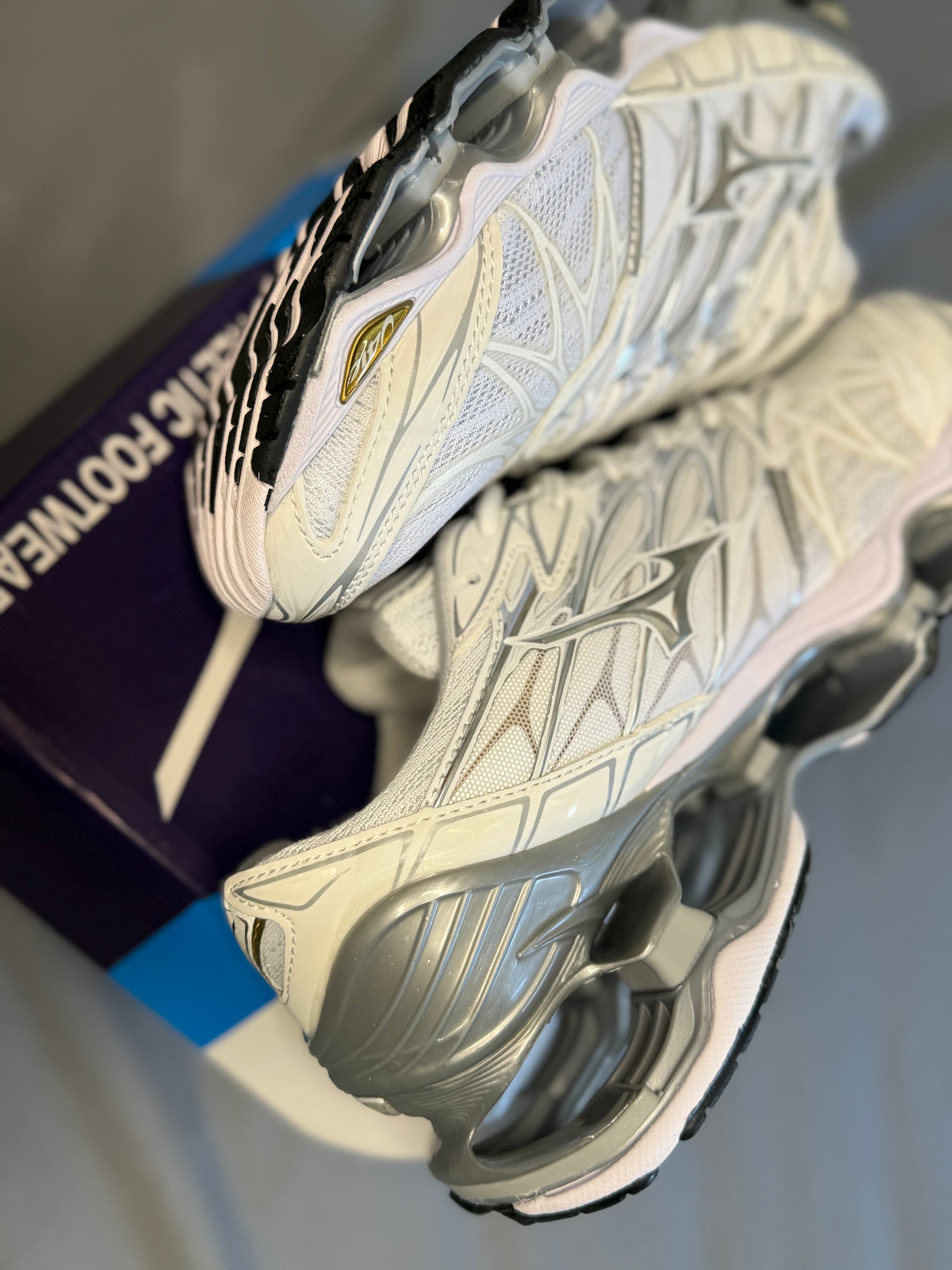 MIZUNO WAVE PROPHECY 7 "BRANCO"