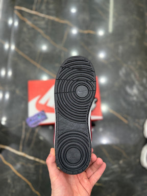 Borough Low “Vermelho/cinza”