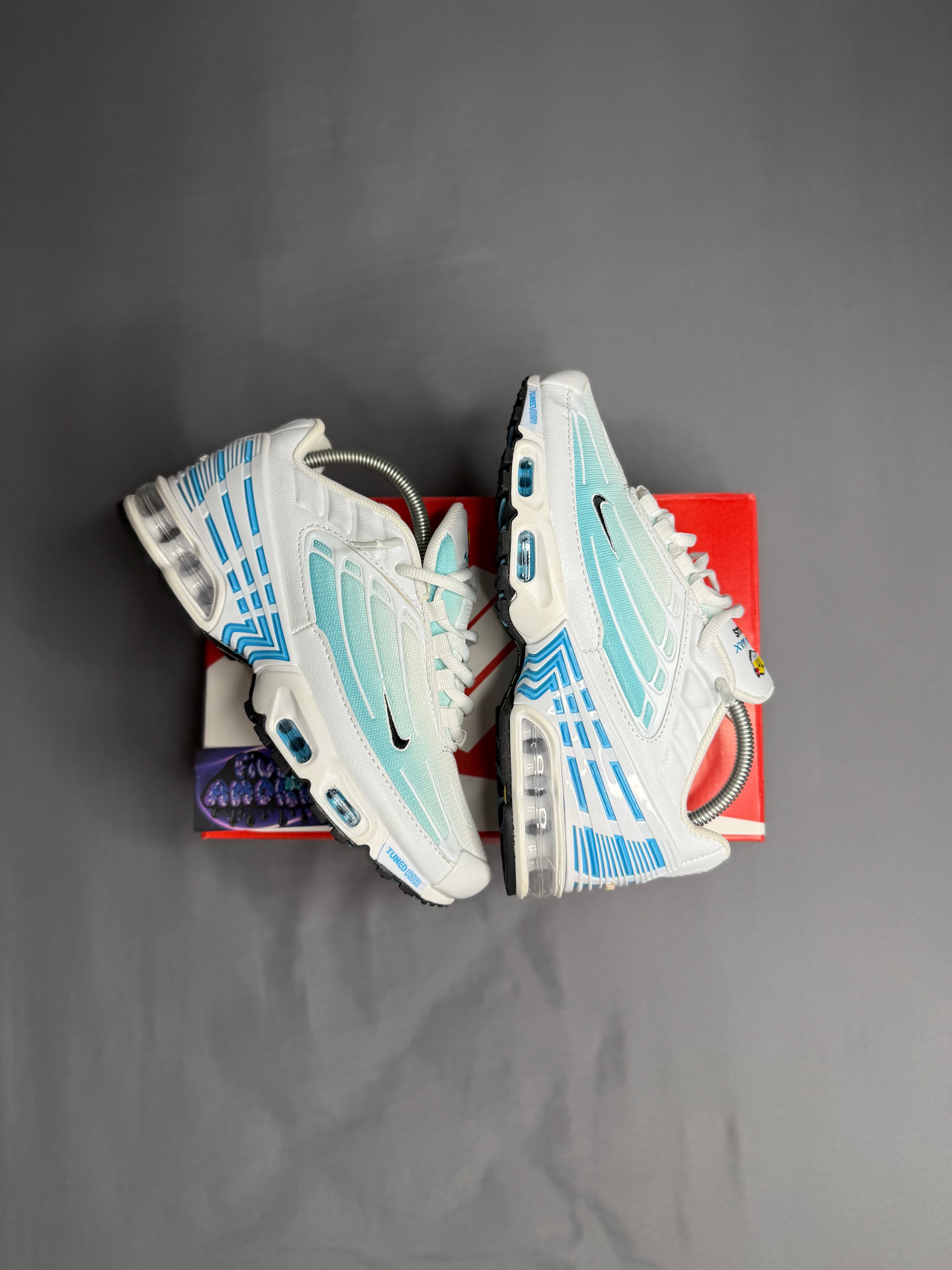 NK AIR MAX PLUS TN III ''LASER BLUE''