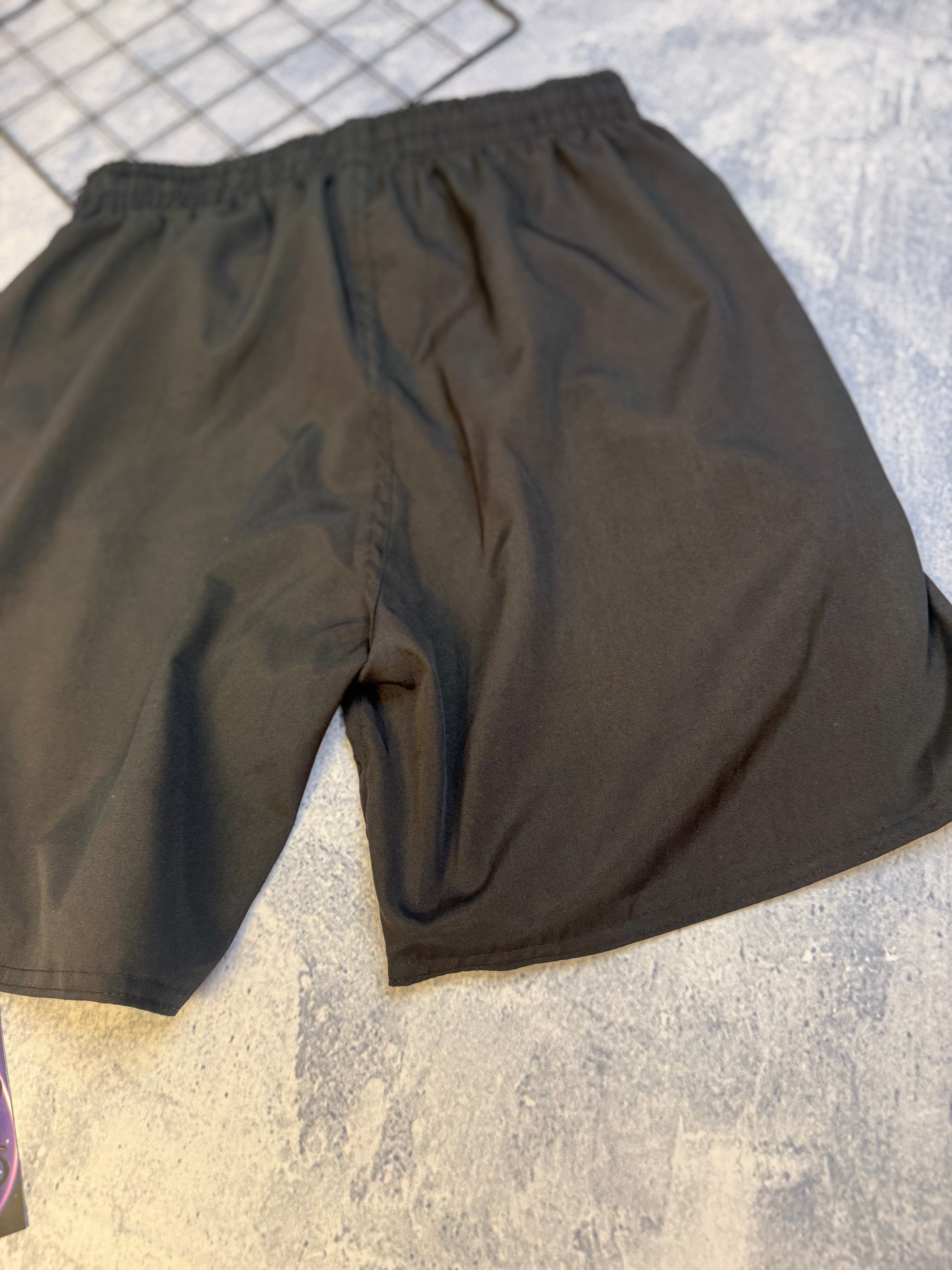 Bermuda NK Big Icon "Preta"