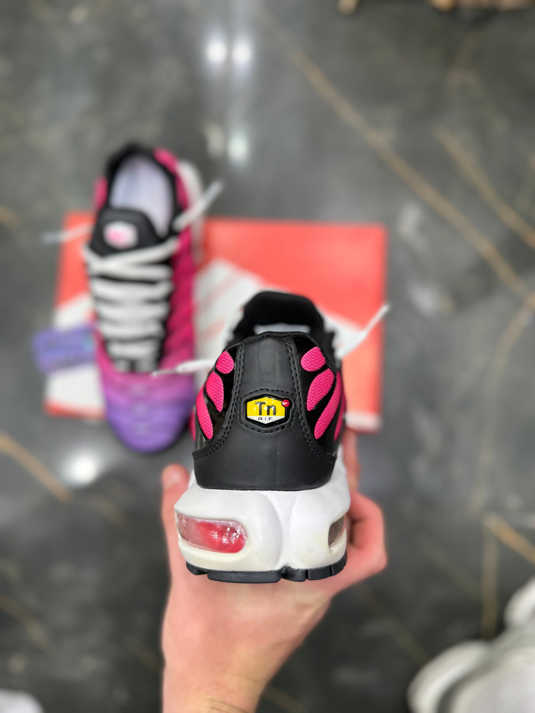 NK AIR MAX PLUS TN "DUSK"