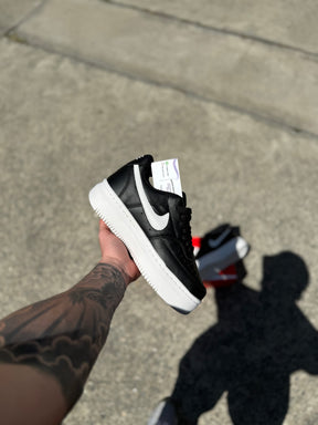 Court Vision sola Alta “Preto/Branco” - Pronta entrega