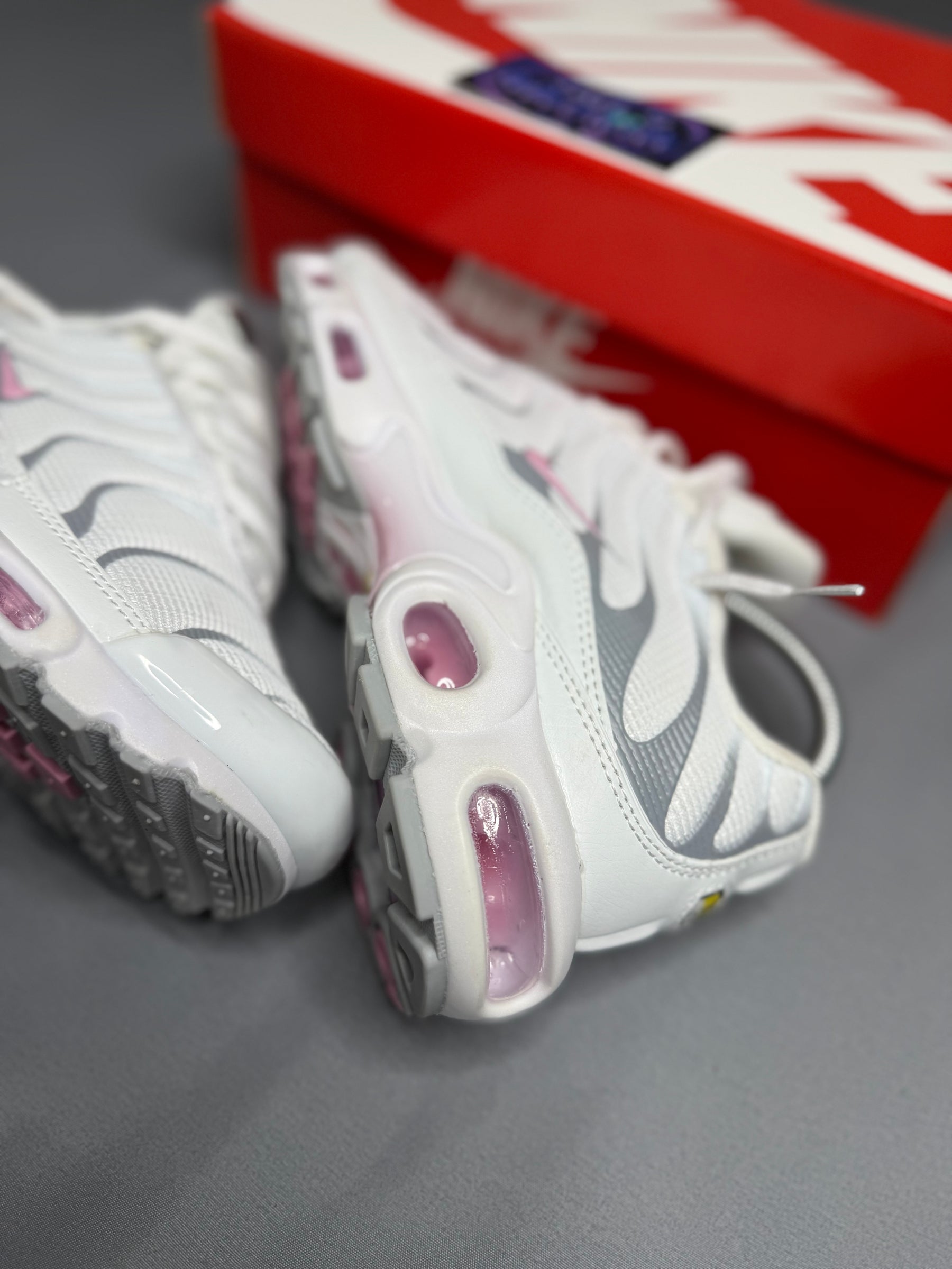 NK AIR MAX PLUS TN "PINK RISE"
