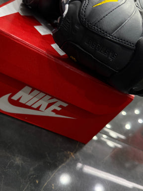 CORTEIZ X AIR MAX 95 "BLACK HONEY"