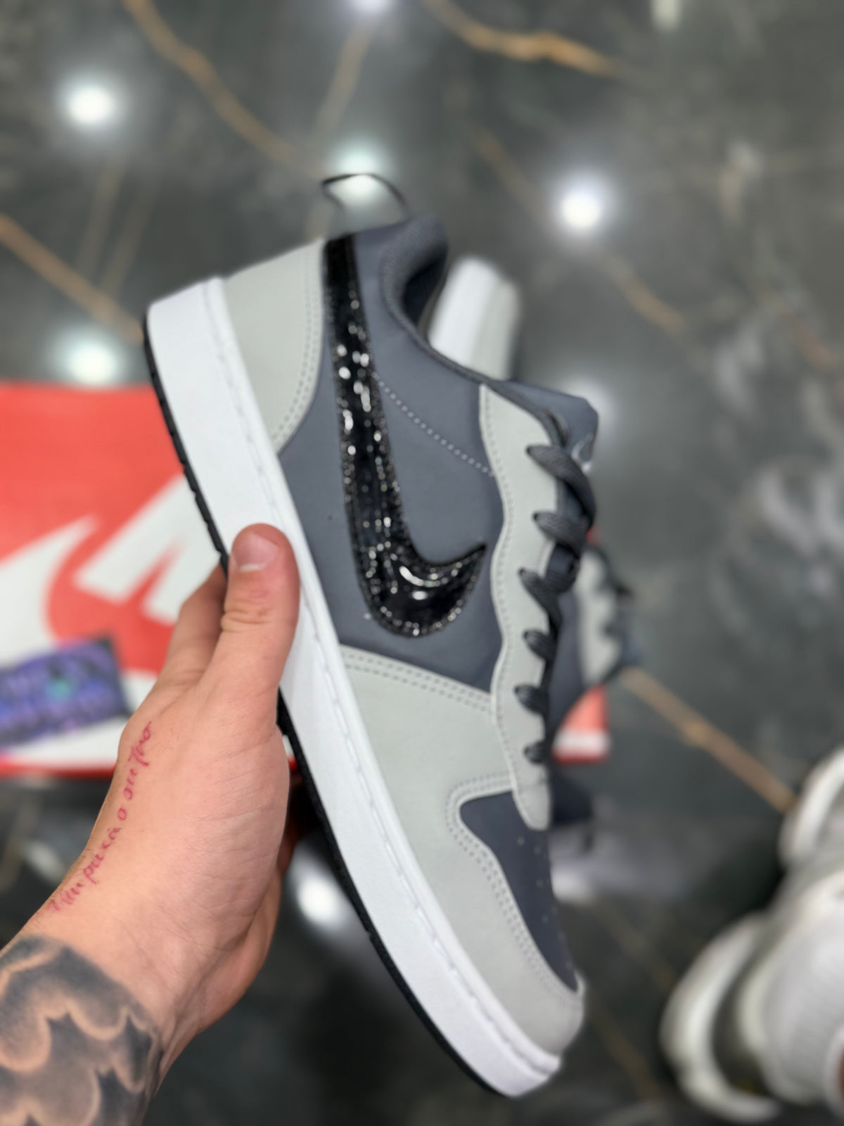 Borough Low “Cinza"