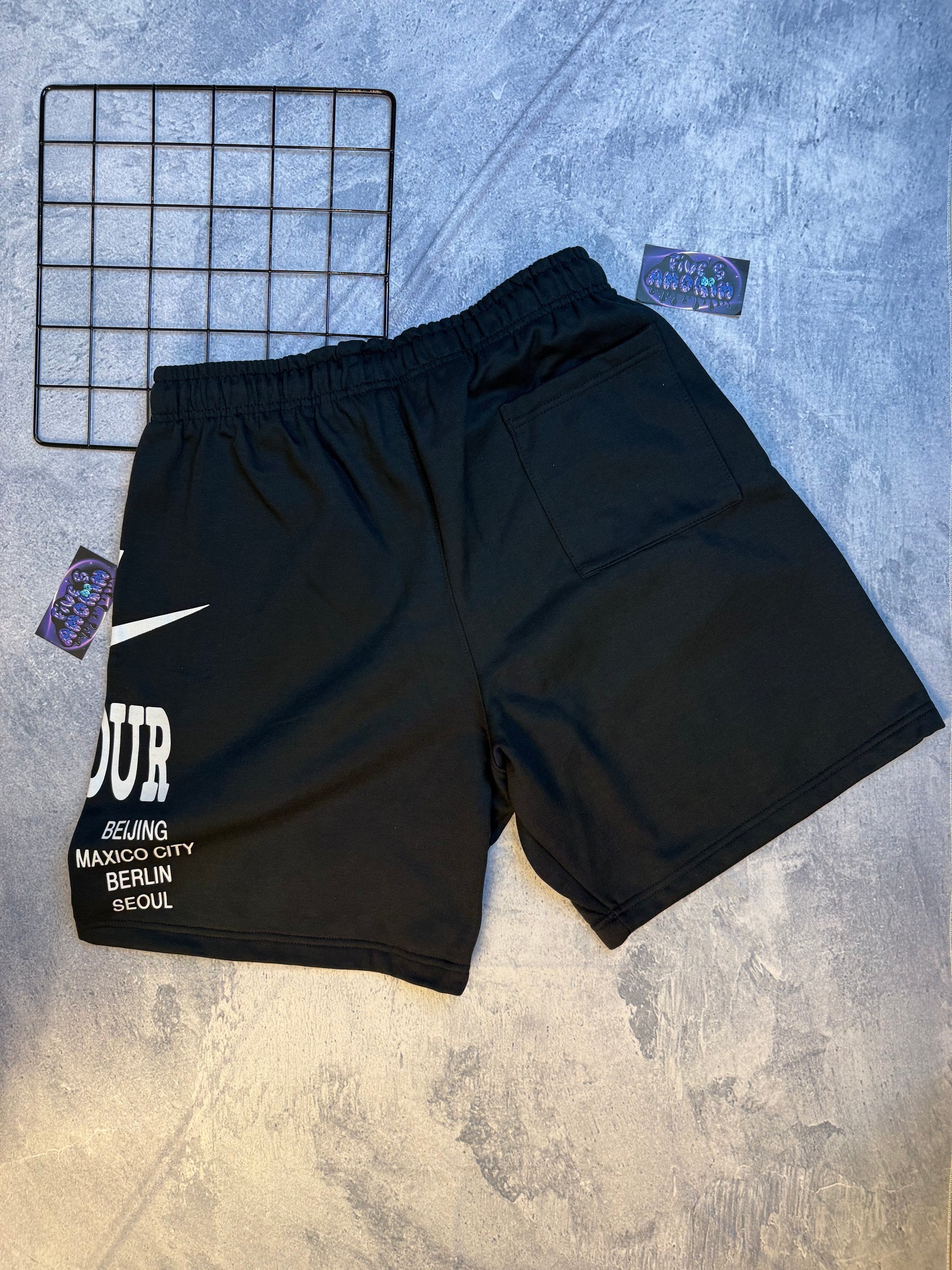 Bermuda Moletom NK World Tour “Preta”