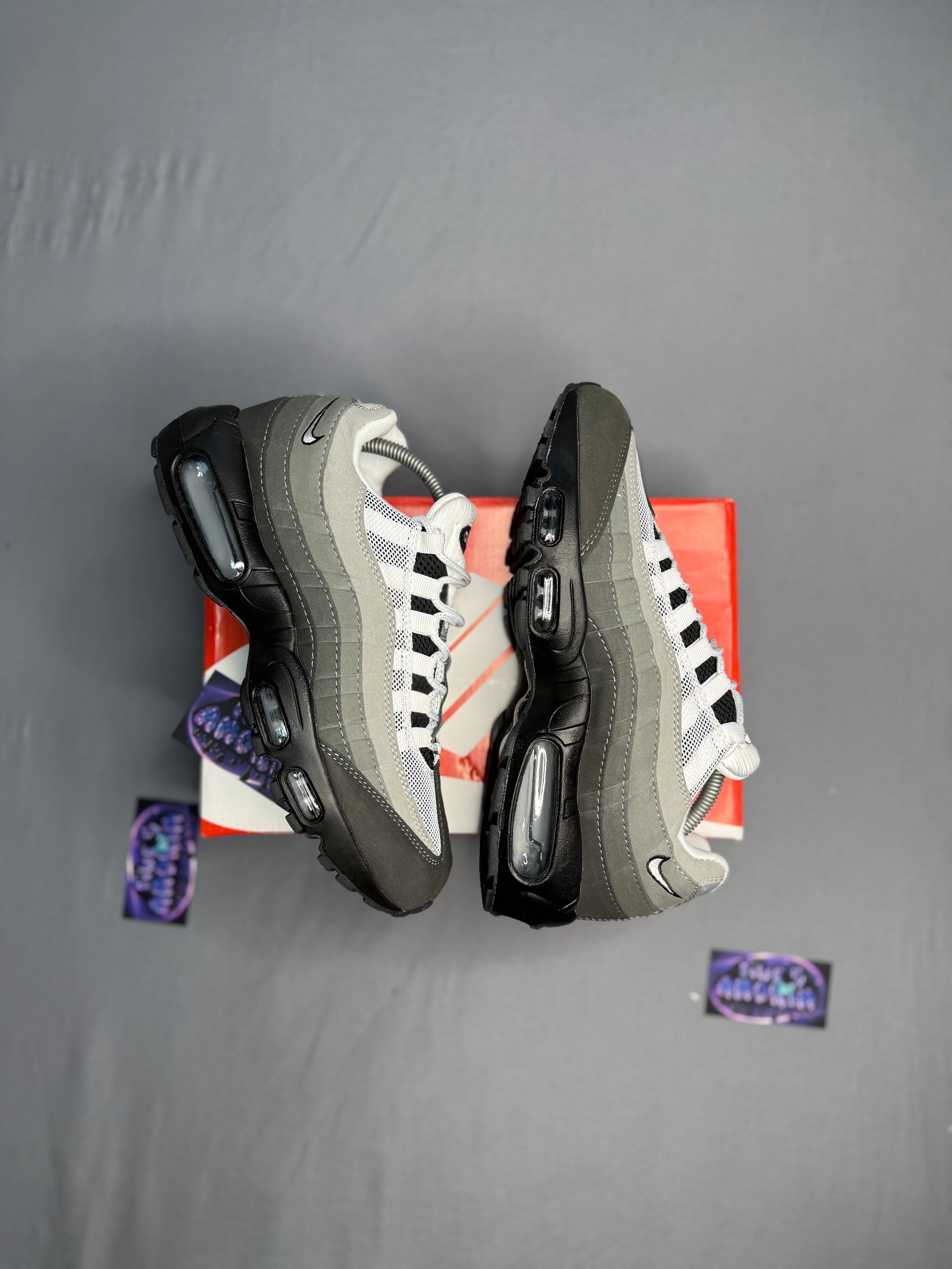 AIR MAX 95 "GRADIENT GREY"