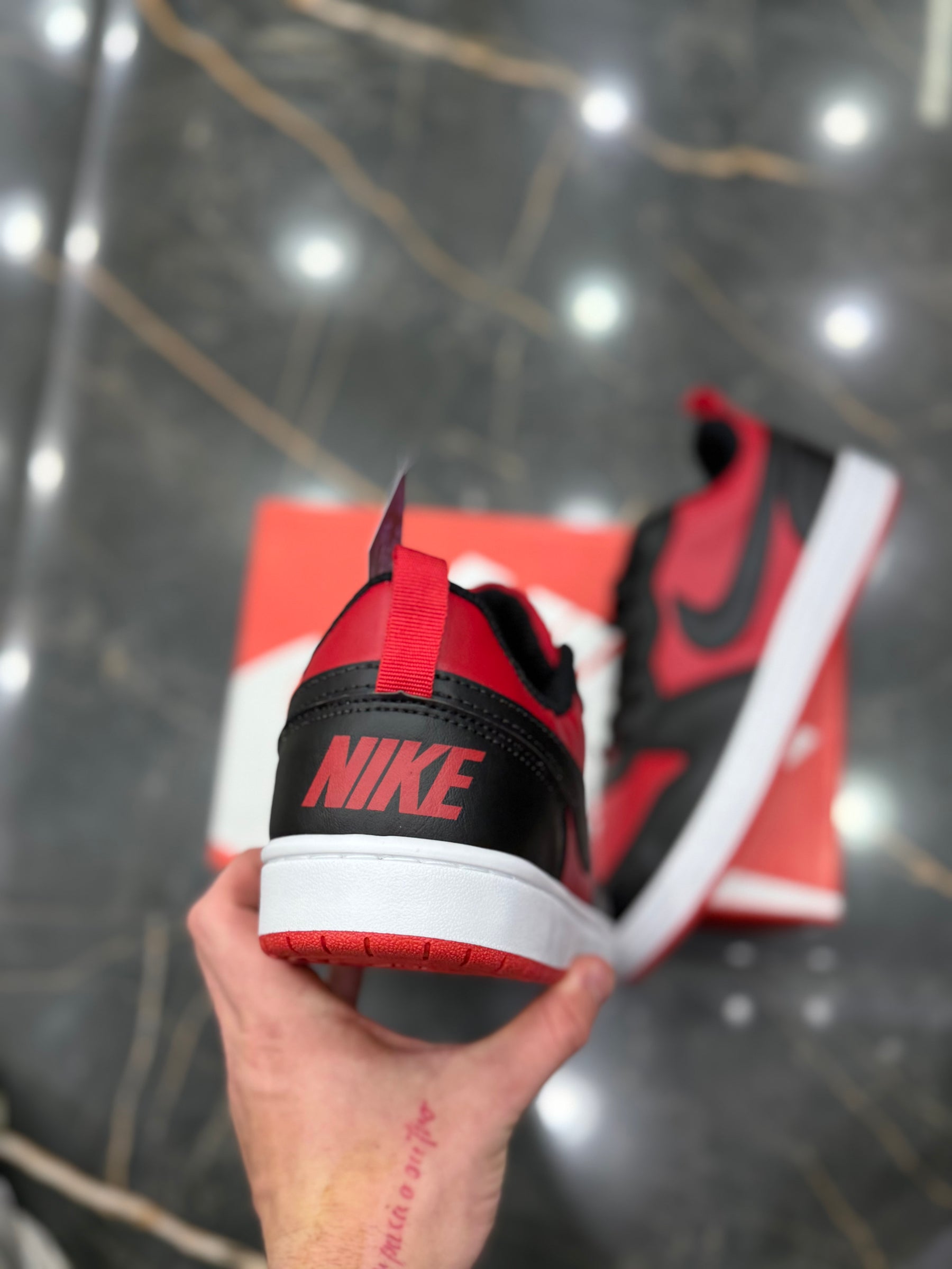 Borough Low “Vermelho"