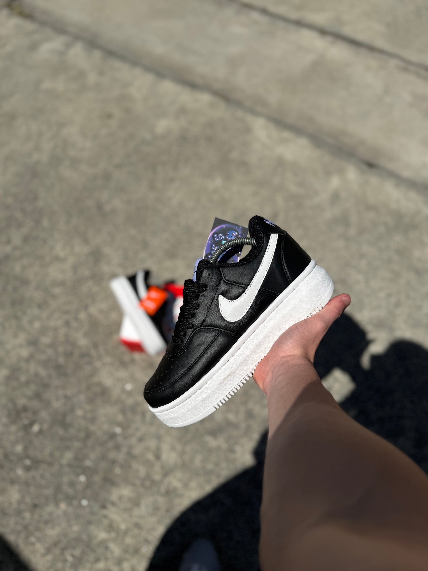 Court Vision sola Alta “Preto/Branco” - Pronta entrega