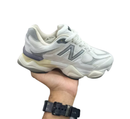 New Balance 9060 - Branco/Cinza