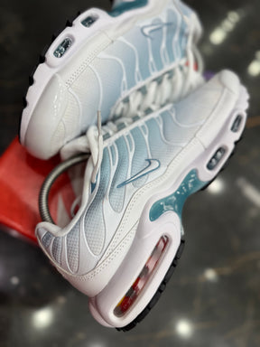 NK AIR MAX PLUS TN "MICA GREEN"