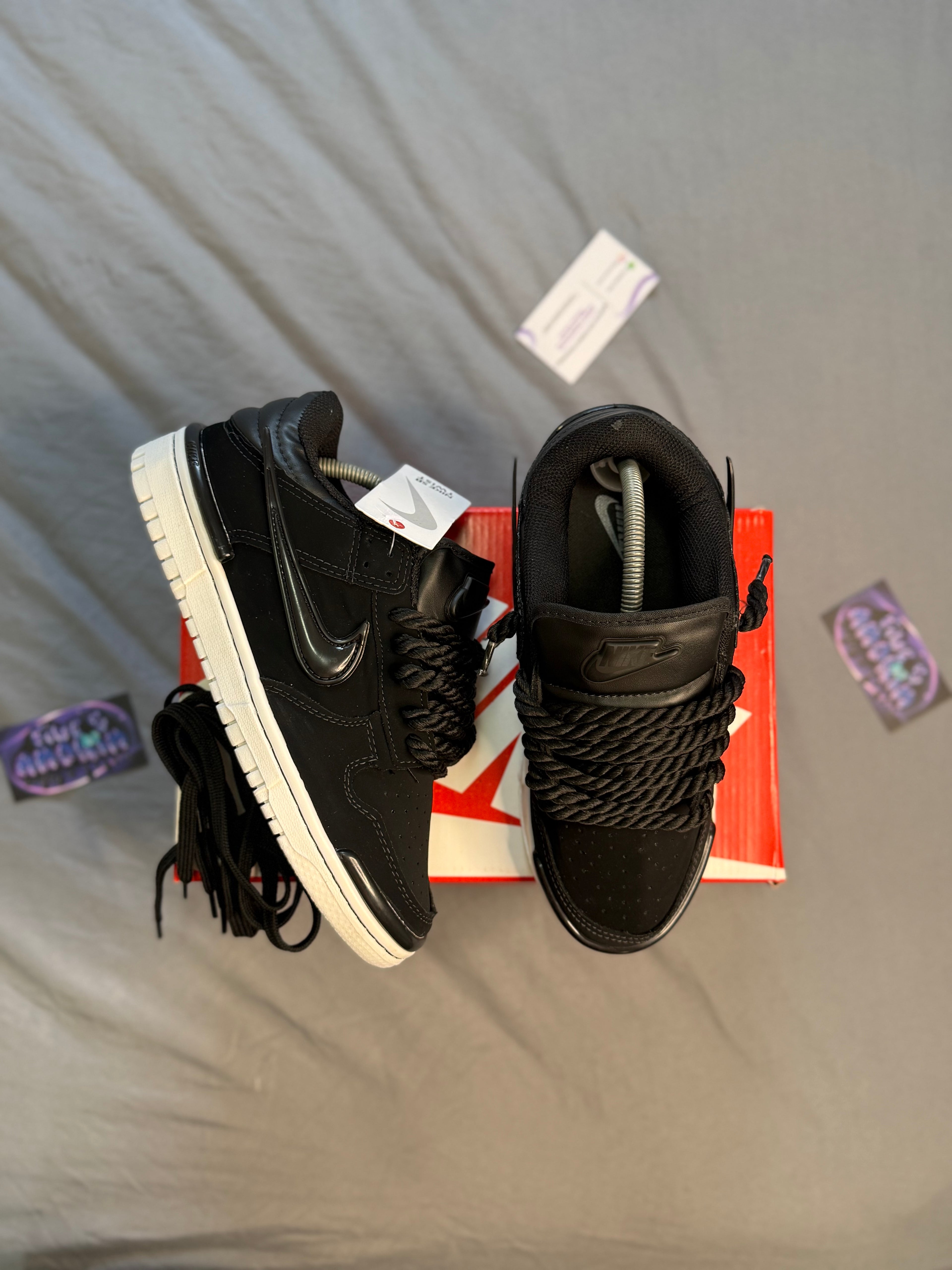 NK SB TWIST "Preto/Camurça"