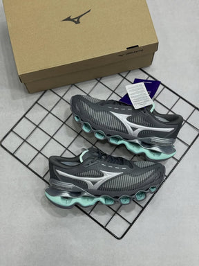Mizuno Wave Prophecy 15 "Cinza e verde água"