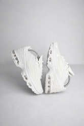 NK AIR MAX PLUS TN III ''TRIPLE WHITE''