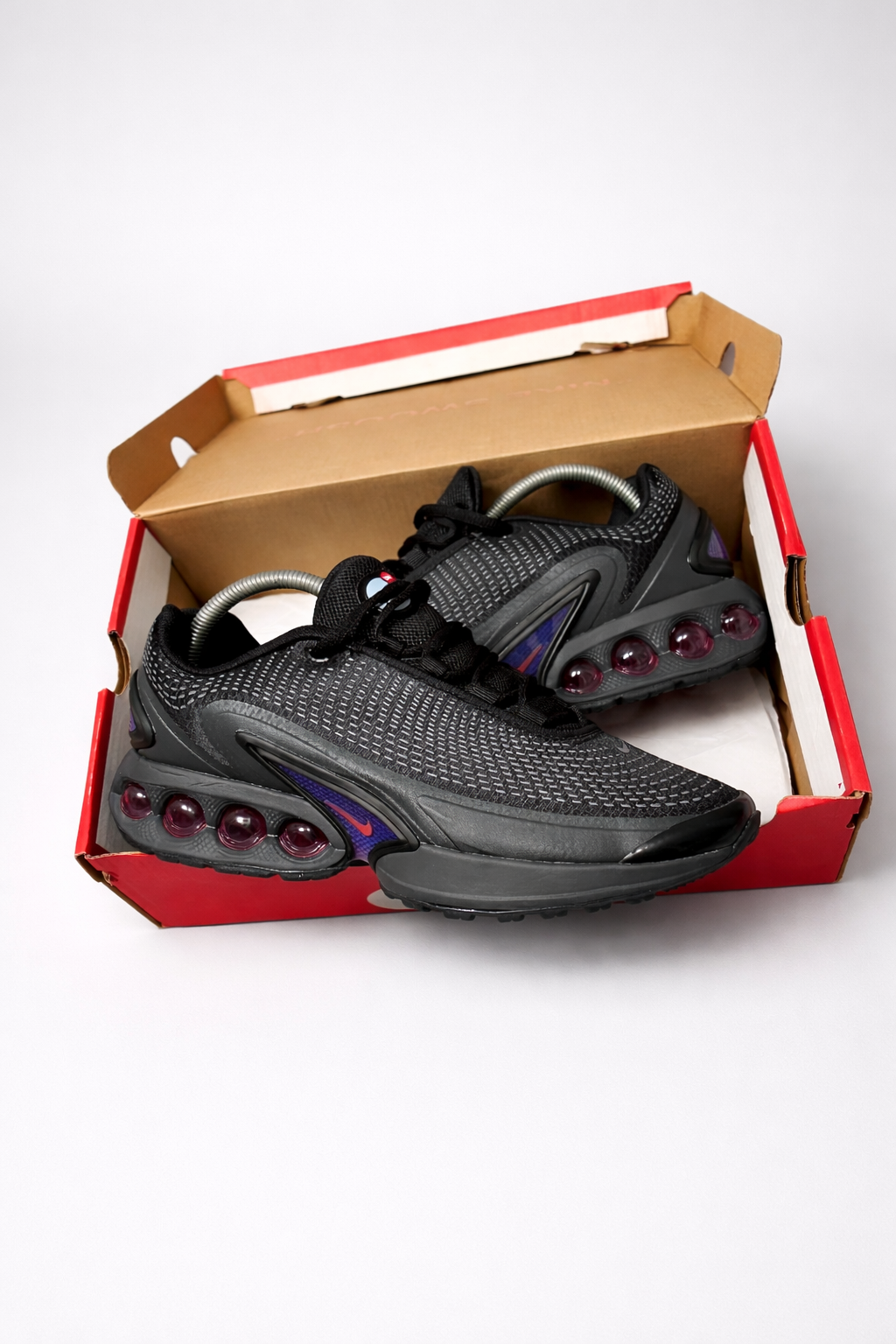 NK AIR MAX DN ''DARK SMOKE''