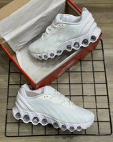 Air Max Plus Dn8 “Triple White” - Pronta entrega